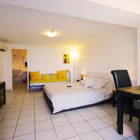 Ghiatone Bed & Breakfast Pietrosella