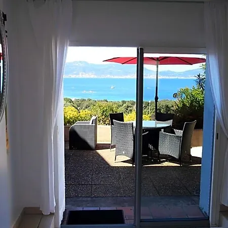 Ghiatone Bed & Breakfast Pietrosella