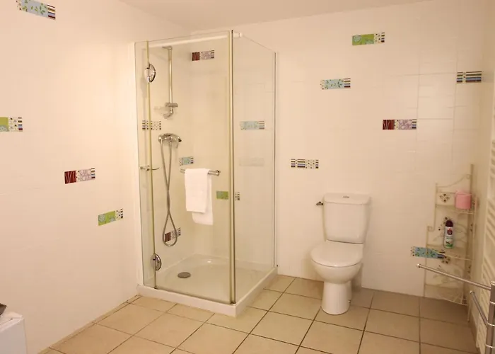 Ghiatone לינה וארוחת בוקר 3*