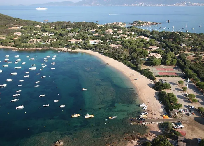 לינה וארוחת בוקר Ghiatone Pietrosella