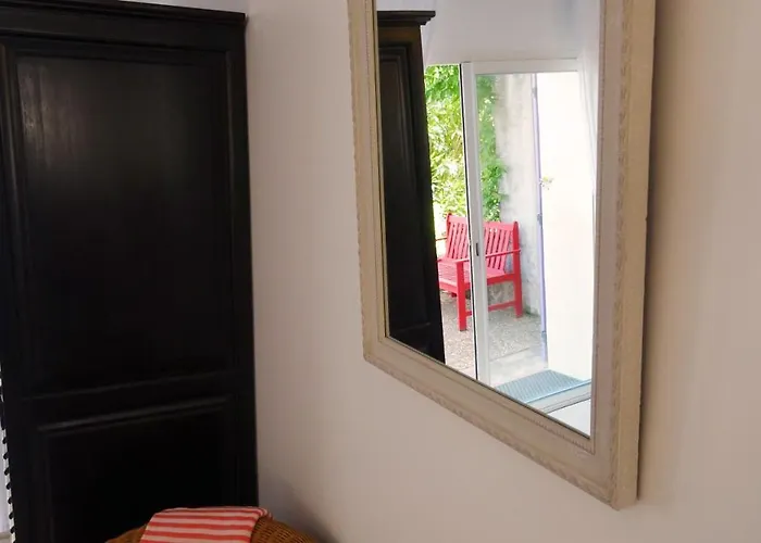 Ghiatone Bed & Breakfast 3*